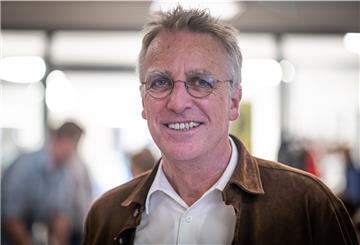 Stefan Wenzel von den Grünen schafft den Sprung nach Berlin.