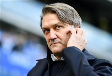 Steht Dietmar Beiersdorfer vor dem Sprung zu den Grün-Weißen nach Bremen?