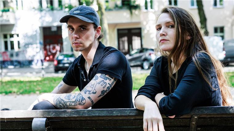 Stella Sommer und Max Gruber alias Drangsal bilden zusammen Die Mausis.