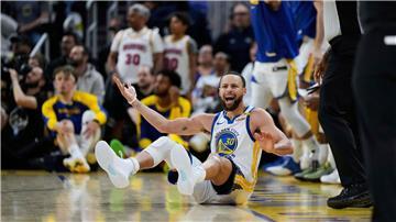 Steph Curry muss mit den Warriors mindestens eines der maximal zwei Spiele im Play-in-Turnier gewinnen.