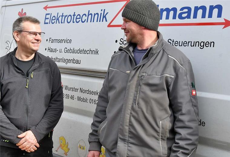 20 Jahre Elektrotechnik Erdmann Stephan Erdmann und Altgeselle Jens Kerkow.