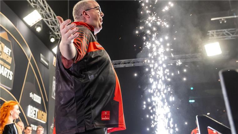 Stephen Bunting überrascht in Berlin.