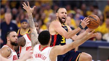 Stephen Curry war spät für die Warriors zur Stelle.