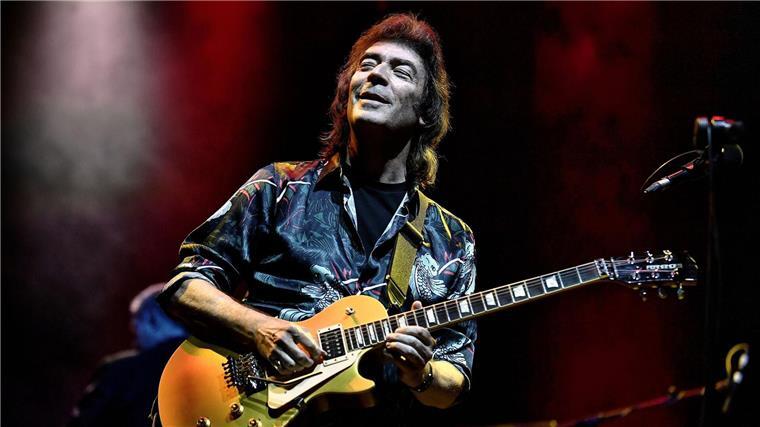 Steve Hackett über Liebe, Musik und Genesis Steve Hacketts neues Album „The Circus And The Nightwhale“ ist ein opulentes Konzeptwerk.