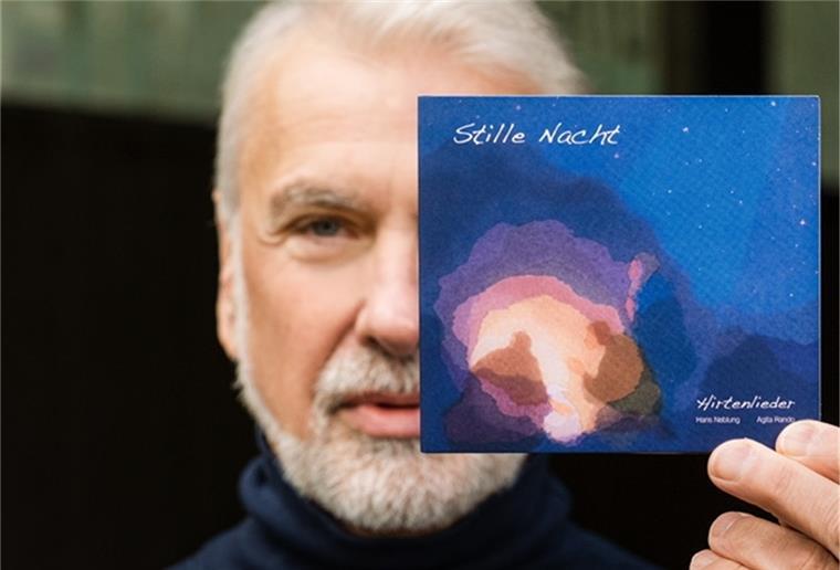 Bremerhaven: Weihnachtskonzert und CD stimmen aufs Fest ein „Stille Nacht“ heißt die Weihnachts-CD von Hans Neblung.