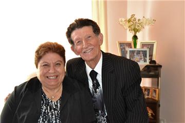 Stolz auf 60 Jahre glückliche Ehe: Remziye und Mehmet Kahvecioglu feiern am Mittwoch ihre diamantene Hochzeit.