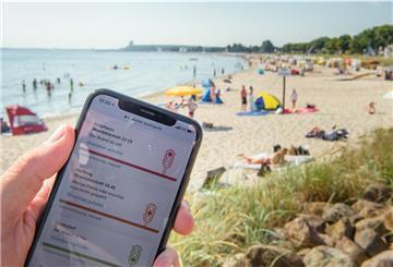 Strandbesucher sollen bald im Internet vorher klären können, ob es am Nordsee-Strand voll ist. 
