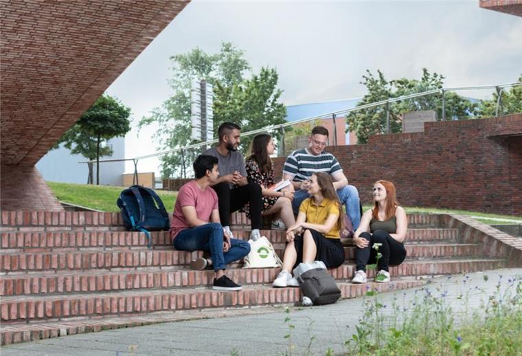 Studieren an der Hochschule Bremerhaven: Der Campustag 2025 beantwortet alle Fragen dazu.