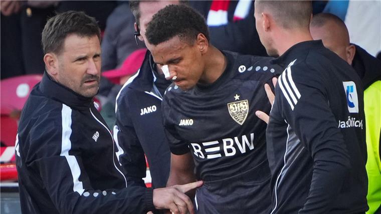 VfB bestätigt: Nasenbruch bei Verteidiger Jaquez Stuttgarts Luca Jaquez (M) hat sich beim Spiel in Berlin die Nase gebrochen.