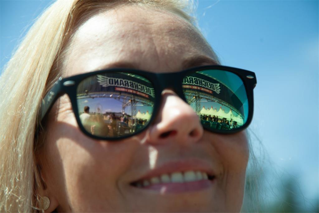Svenja hat beim Deichbrand alles fest im Blick. Foto: Leuschner