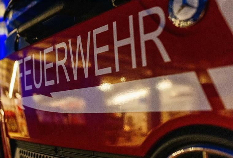 Symbolfoto: Ein Einsatzfahrzeug der Feuerwehr.