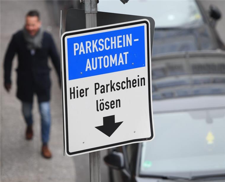 Bremerhaven: Unbekannte zerstören Parkautomat Symbolfoto: Ein Parkautomat am Geestheller Damm wurde zerstört.