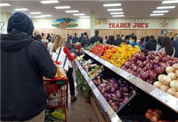 Szene aus einem überfüllten Supermarkt in Santa Clara bei San Francisco. „Ende März haben hier alle Hamsterkäufe gemacht“, berichtet Jannicke Maar, die seit zwei Jahren in Amerika lebt.