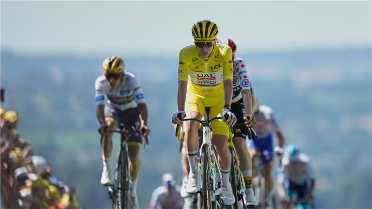 Tadej Pogacar ist der Superstar des Radsports und der große Favorit auf den Sieg bei der 112. Tour de France.