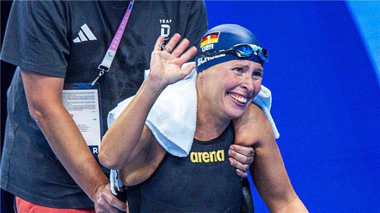 Tanja Scholz holt das erste Gold für das deutsche Paralympics-Team.