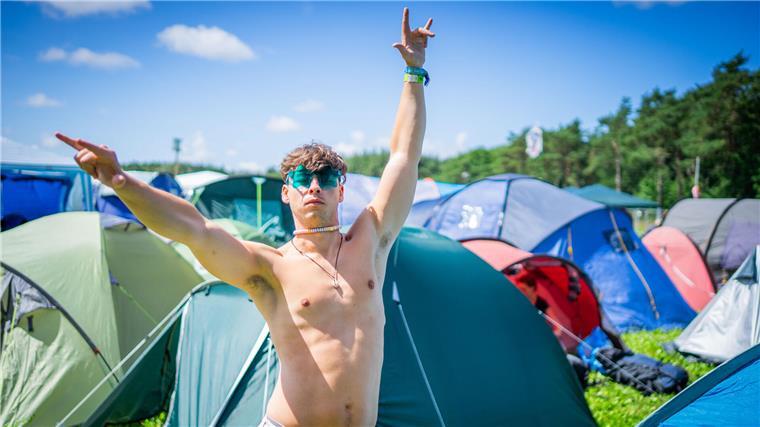 Deichbrand 2023: Das sind die schönsten MÄNNER auf dem Festival (Fotos)