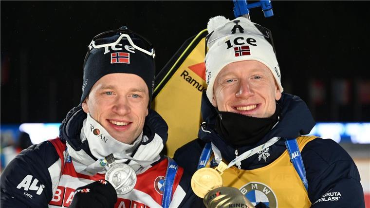 Tarjei Bö (links) und Johannes Thingnes Bö standen oft gemeinsam auf dem Podium.