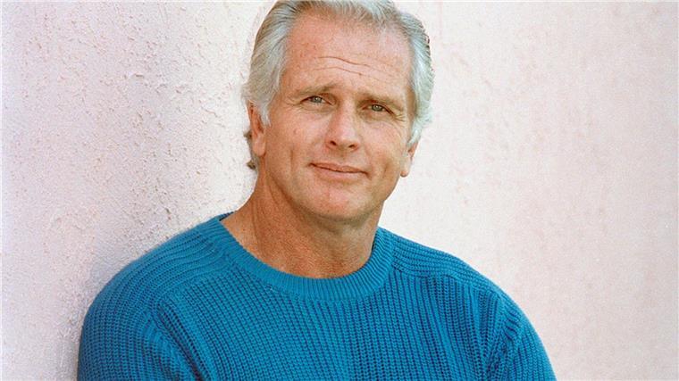 Für immer Tarzan: Darsteller Ron Ely gestorben „Tarzan“-Darsteller Ron Ely ist tot.
