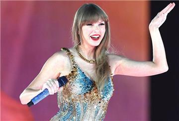 Taylor Swift tritt in Sydney auf.