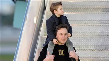 Tech-Milliardär Elon Musk mit seinem Sohn X Æ A-Xii, genannt „Little X“. (Archivbild)
