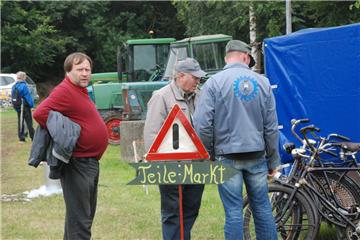 Teilemarkt: Die alte Technik übt eine große Faszination aufs Publikum aus. 