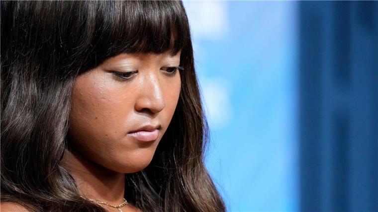 Tennisstar Osaka spricht über Depressionen nach Geburt Tennisspielerin Naomi Osaka machte nach der Geburt ihrer Tochter eine schwere Zeit durch.