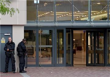 Terror-Angst in Bremen: Am Mittwoch wurde der Weserpark evakuiert. Auch am Donnerstag bestimmte dieses Thema das Tagesgeschehen.