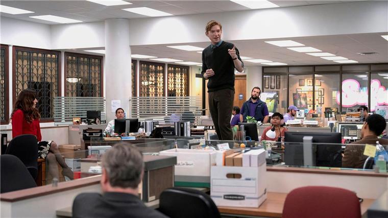 „The Paper“ ist eine Mockumentary, also die Veralberung eines Dokumentarfilms.