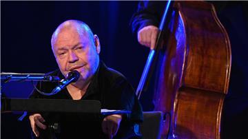 Thomas Quasthoff gastiert am Donnerstag, 9. Januar, in Bremen
