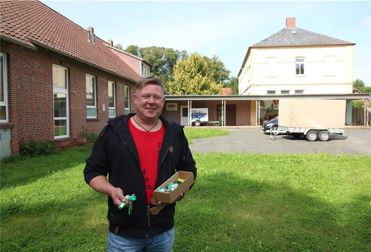 Thorsten Memenga ist Eigentümer der Stollhammer Schule. Er möchte in die Schulgebäude ein gutes Dutzend Wohnungen bauen lassen.