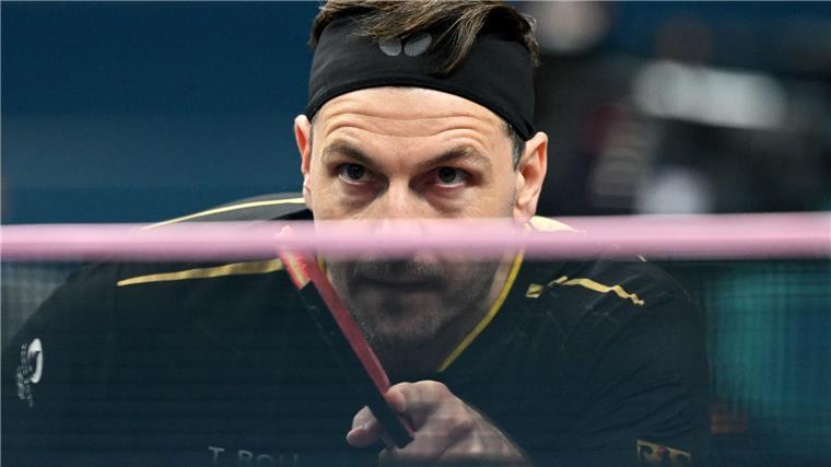 Royale Abfuhr in die Rente: Boll-Team scheidet aus Timo Boll bei seinem letzten Olympia-Auftritt.