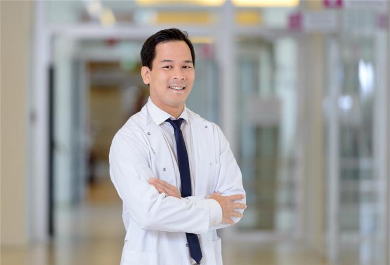 Timo Phung ist neuer Chefarzt des Instituts für Diagnostische und Interventionelle Radiologie, Neuroradiologie am Klinikum Bremerhaven-Reinkenheide.