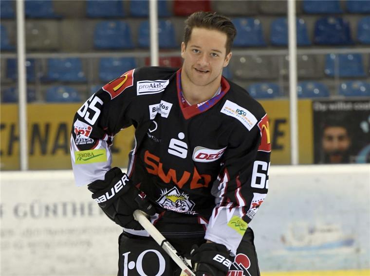 Tobias Kircher bleibt den Fischtown Pinguins treu.