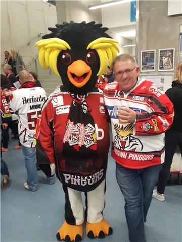 Torsten Ortmann: &quot;Wünsche allen Fans der Pinguins ein tolles Weihnachtsfest...