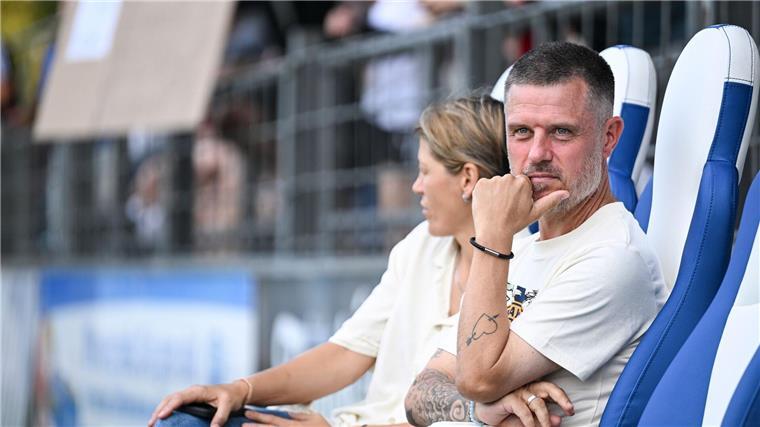 Bayern-Frauen vor Champions-League-Start: „Kommen näher“ Trainer Alexander Straus will eine erfolgreiche Champions-League-Saison mit dem FC Bayern spielen