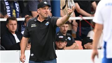 Trainer Lukas Kwasniok hat seinem Paderborner Team zur Zweiliga-Tabellenführung verholfen