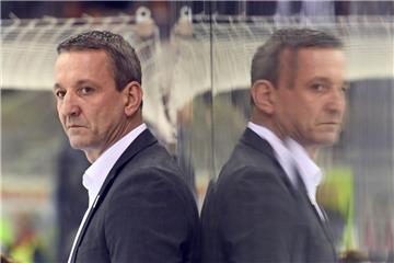 Trainer Thomas Popiesch sah zwei in Schwenningen zwei Unterschiedliche Gesichter seiner  Fischtown Pinguins.