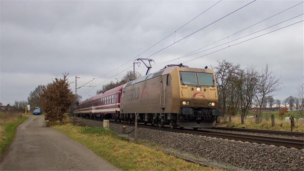 Trainspotter Stanislaw Gaab hat den Sonderzug im Cuxland fotografiert.
