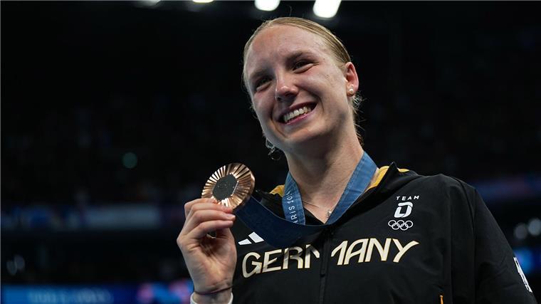 Traum erfüllt: Isabel Gose freut sich über Bronze