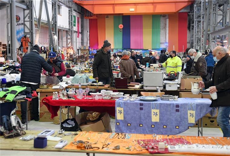 Grantz: Flohmärkte werden geschlossen Trotz des Lockdowns fand am Wochenende ein Flohmarkt in Bremerhaven statt.