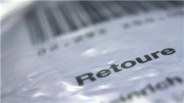 Trotz großer Bemühungen, die Anzahl der Retouren zu reduzieren, hat der Onlinehandel mit hohen Unkosten durch Rücksendungen zu kämpfen.