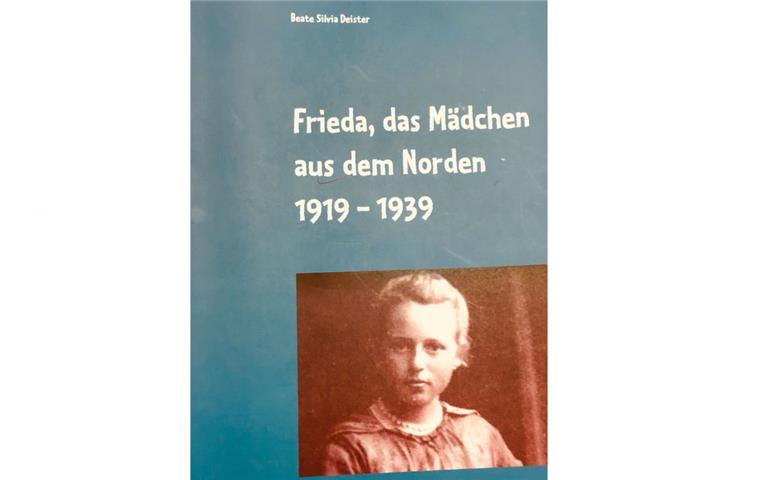 Über das Leben ihrer Oma Frieda hat die Frankfurter Autorin Beate Deister nun den zweiten Band veröffentlicht. Mit viel Lokalkolorit aus Bremerhaven und Lehe. 
