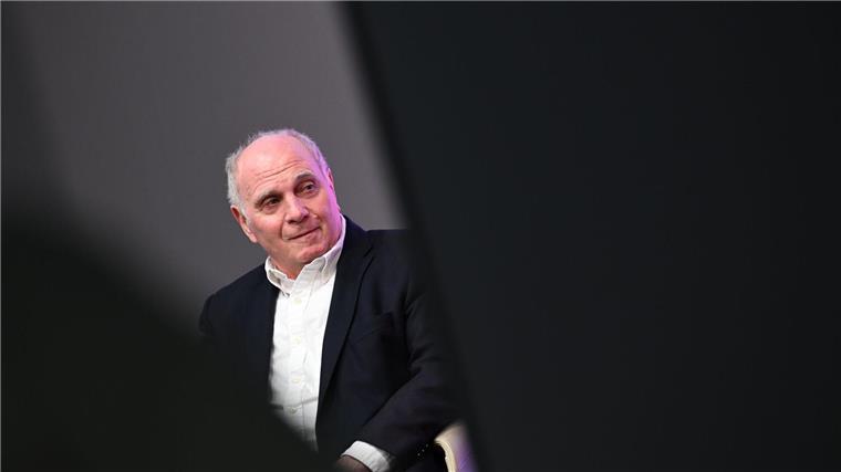 Uli Hoeneß kennt den nächsten deutschen Meister angeblich schon.