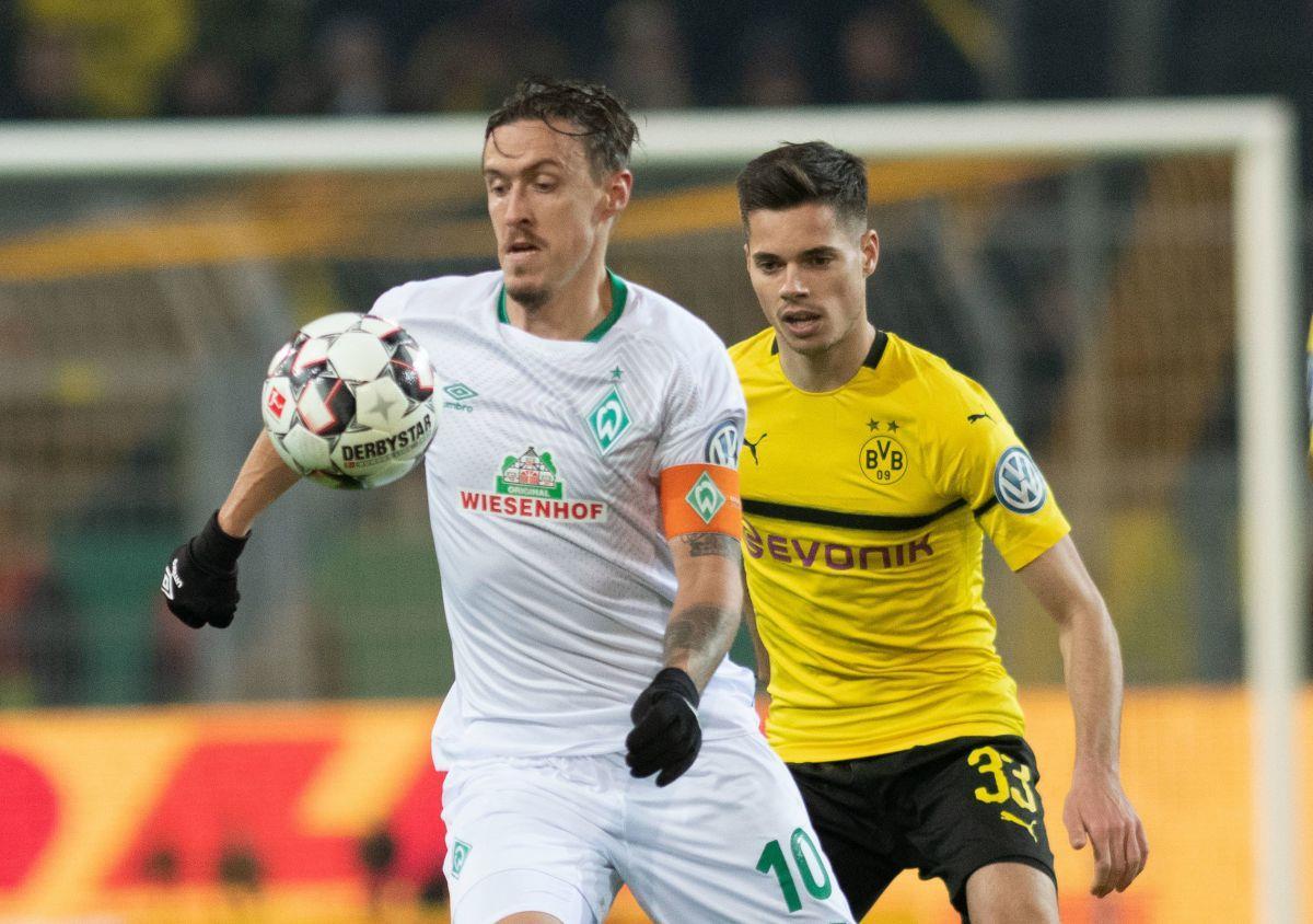 Umkämpftes Duell: Werders Max Kruse gegen Julian Weigl.