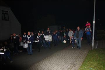 Umzug mit Musik. Herbstmarkt Beverstedt. Foto: Rendelsmann