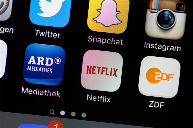 Diese Serien solltet ihr auf keinen Fall verpassen Die nord24-Redaktion stellt ihre Lieblingsserien vor und sagt, wo (Amazon Prime, Netflix, ARD-ZDF-Mediathek und Co.) ihr sie finden könnt?