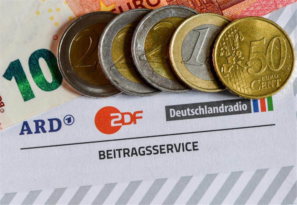Nordenhamer kämpft gegen den Rundfunkbeitrag Ungerecht findet der Nordenhamer Stefan Bruweleit den Rundfunkbeitrag.