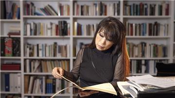 Unsuk Chin wohnt in Berlin.