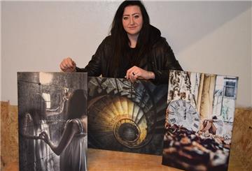 Urbex-Foto-Künstlerin Janka Bahlmann hat sich das Fotografieren autodidaktisch beigebracht.