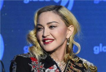 US-Pop-Star Madonna gilt mit rund 330 Millionen verkauften Tonträgern als kommerziell erfolgreichste Sängerin überhaupt.